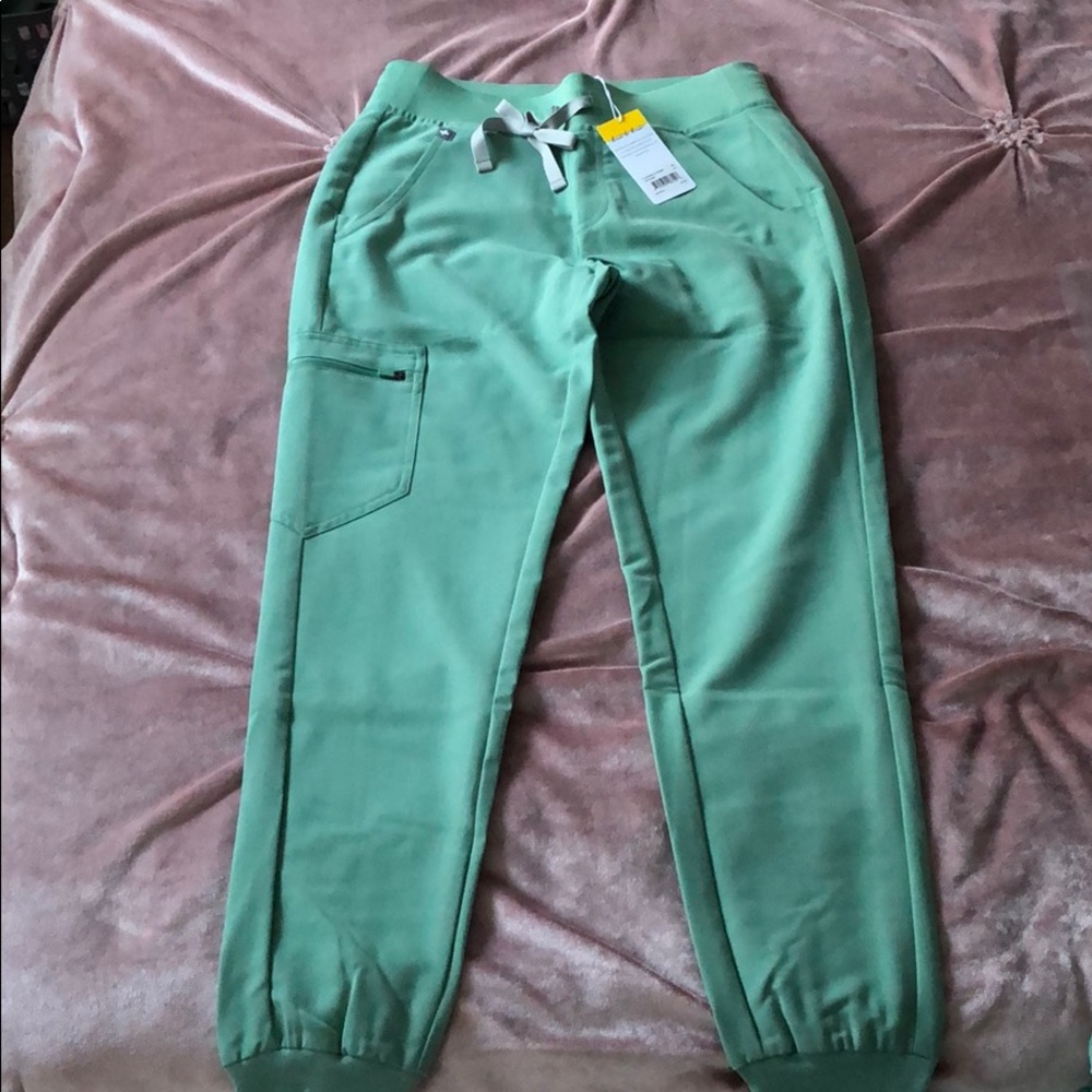 Figs jade Zamora jogger XS scrub pants
